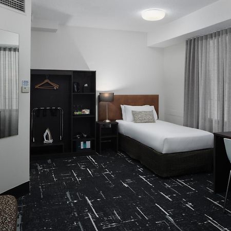 Mercure Welcome Melburne Exterior foto