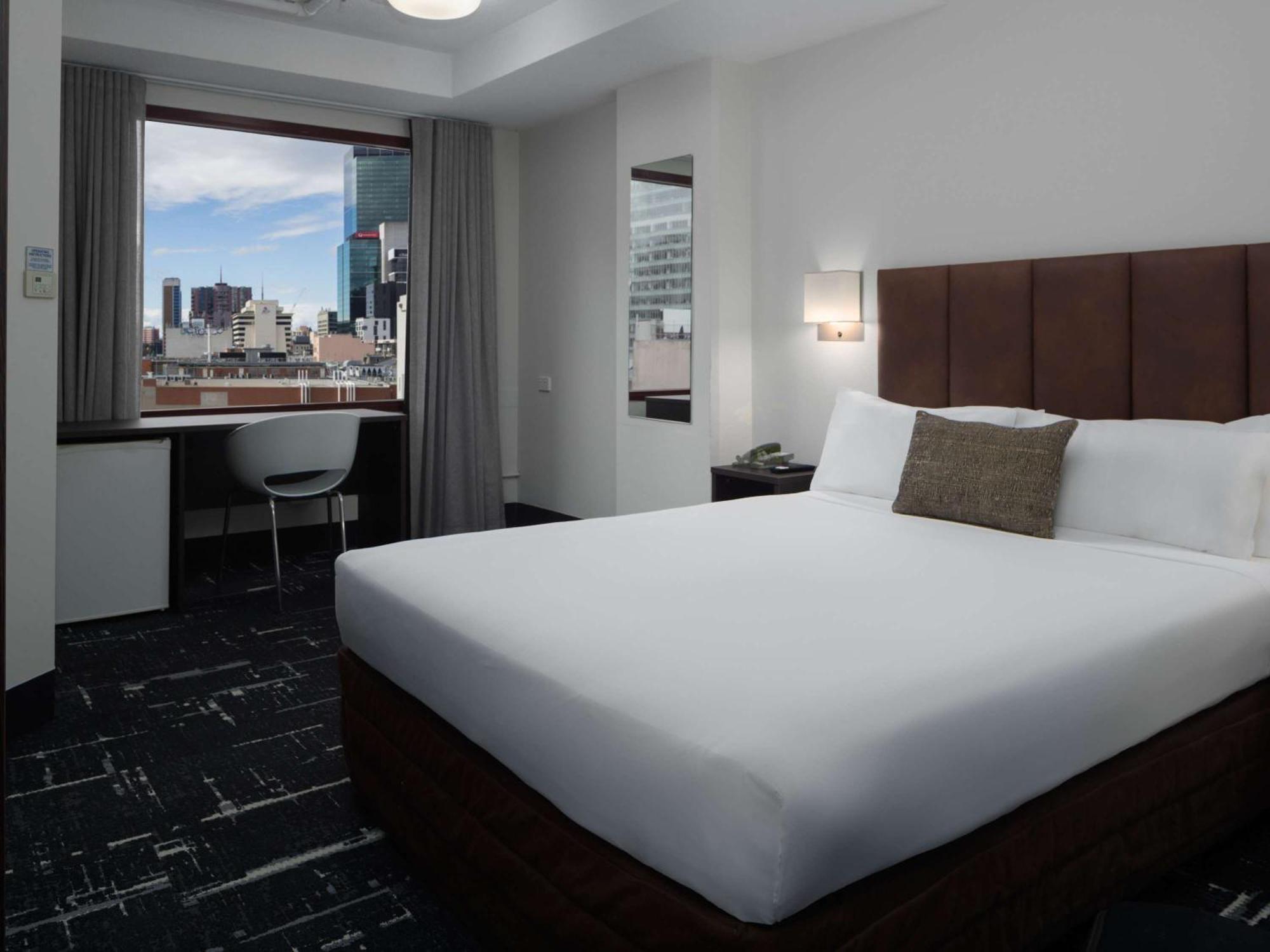 Mercure Welcome Melburne Exterior foto